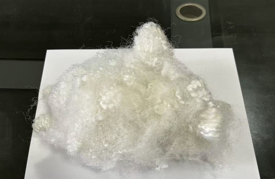 Solid raw-white recycled polyester staple fiber, 6D / 15D / 20D